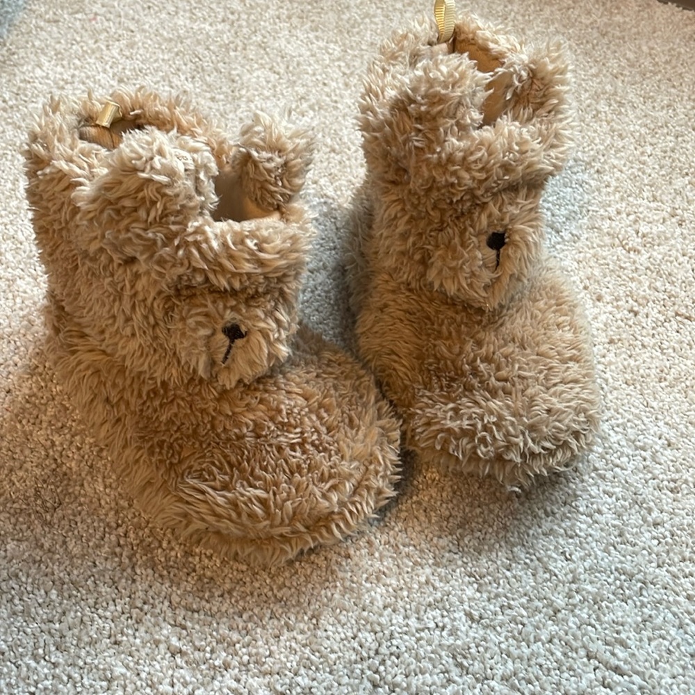 Toddler gap warm fuzzy bear slippers